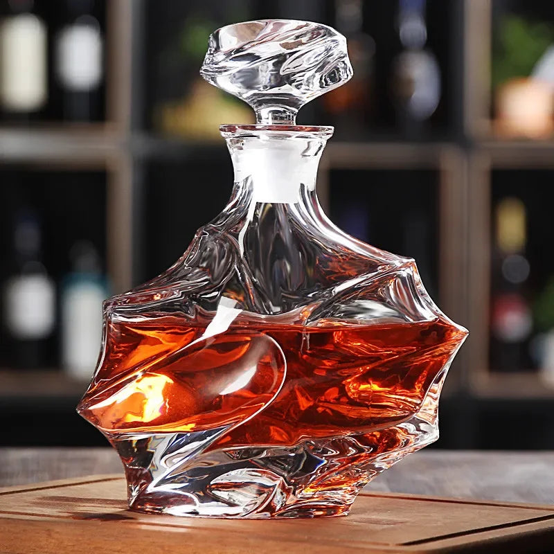 Decanter de Whiskey em Vidro Facetado