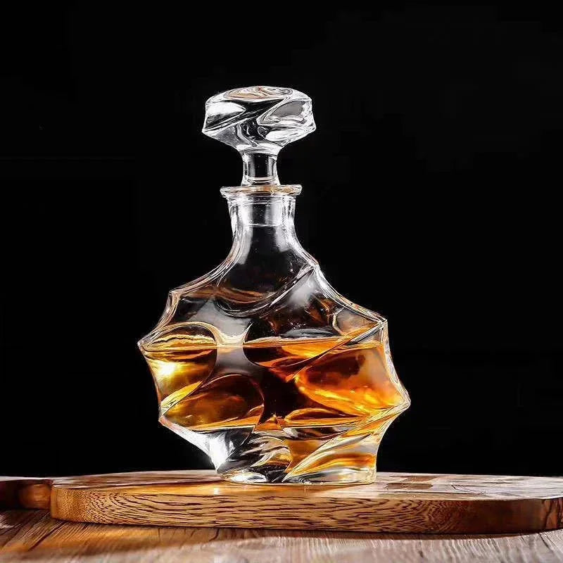 Decanter de Whiskey em Vidro Facetado