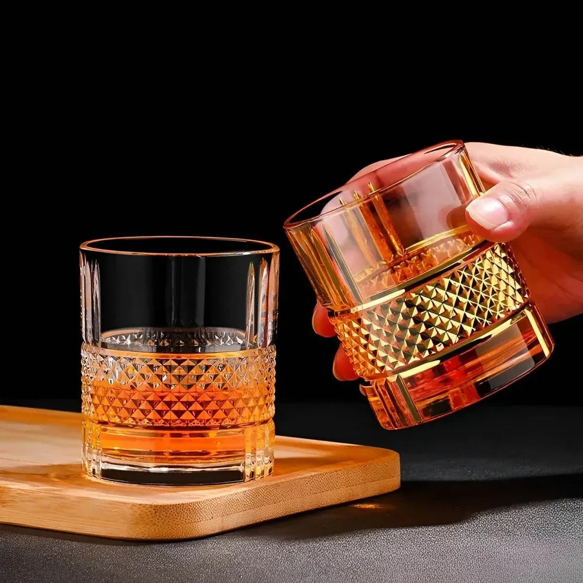 Copo Italiano Ouro Silencioso Escultura em Cristal